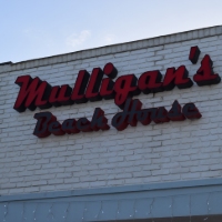 Mulligan's Beach House Bar & Grill